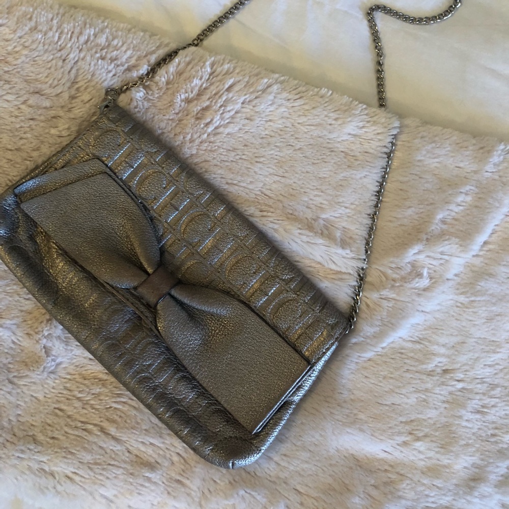 Crossbody bag